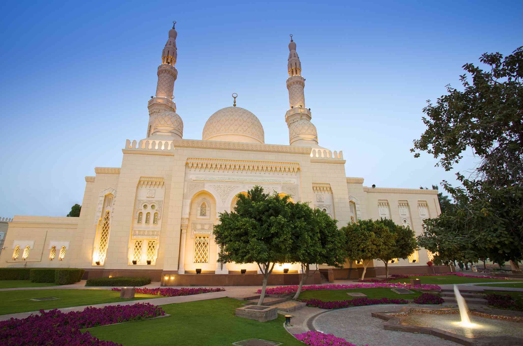 Jumeirah Mosque Dubai | Culture | UAE Directory